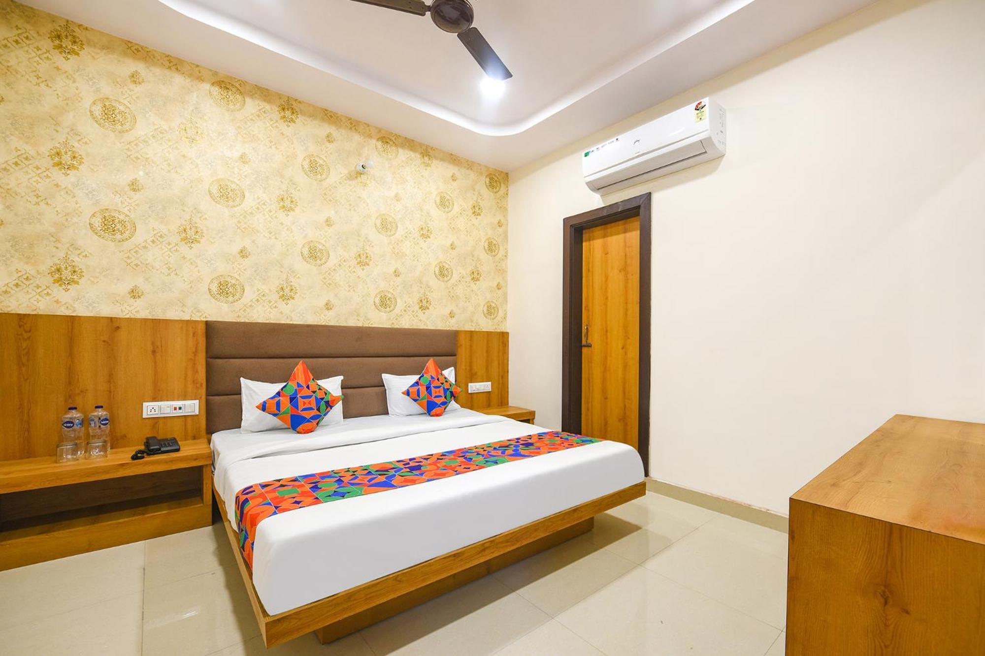 Fabhotel Golden Tree Αμριτσάρ Εξωτερικό φωτογραφία