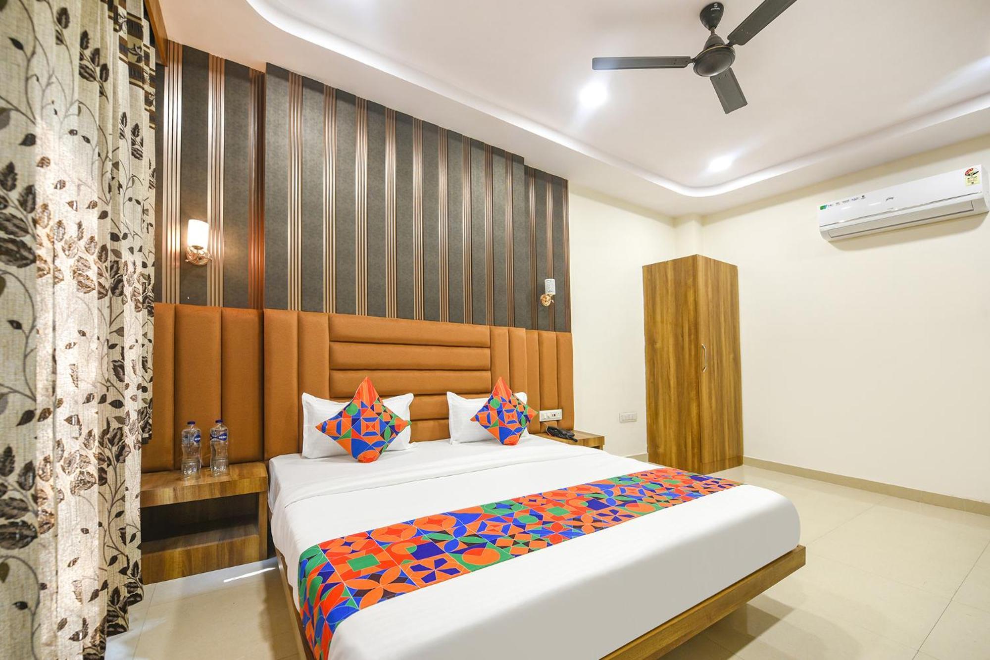 Fabhotel Golden Tree Αμριτσάρ Εξωτερικό φωτογραφία